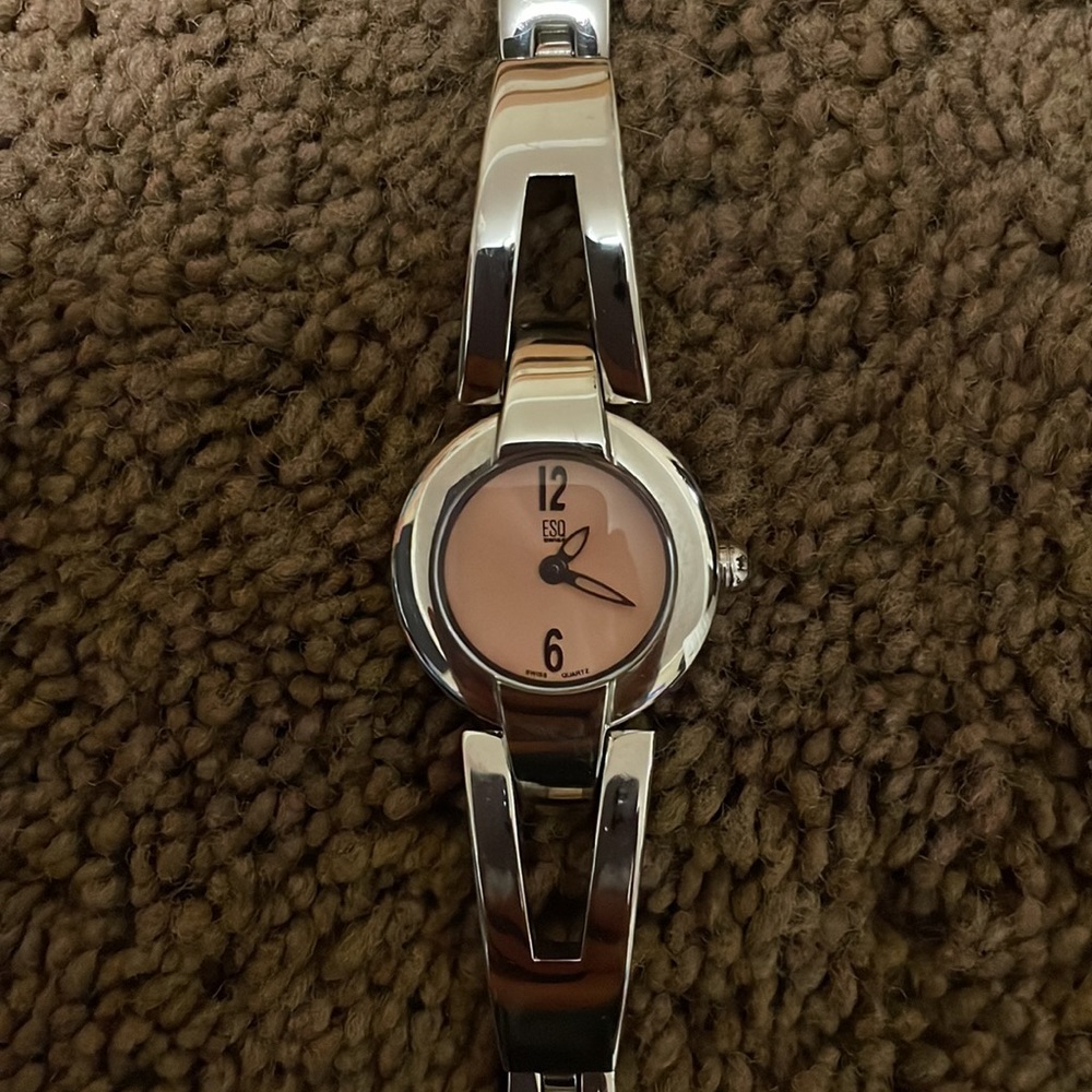 ESQ e5304 woman’s watch with light pink face